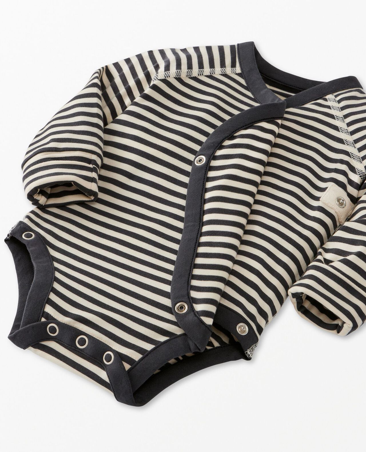 Baby Layette Bodysuit in HannaSoft™ - Image 2
