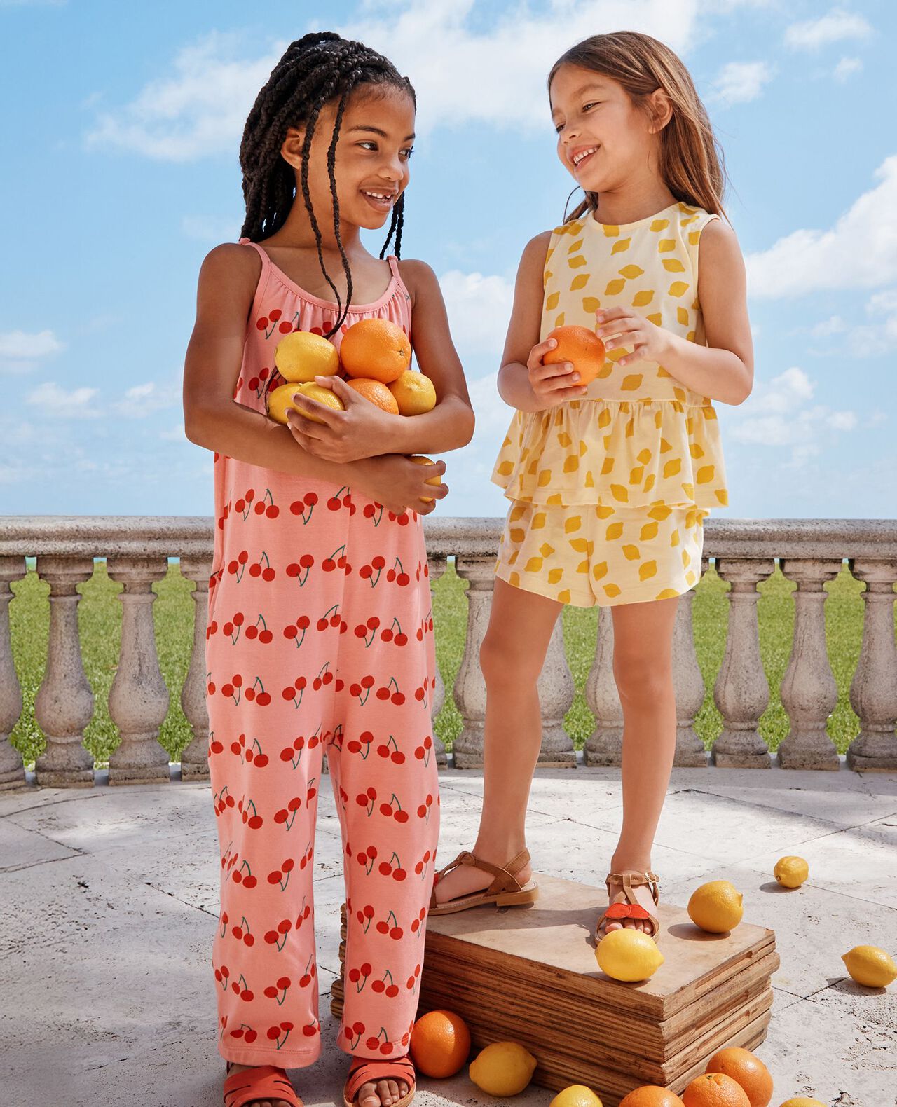 Sleeveless Romper with Pockets - Image 2