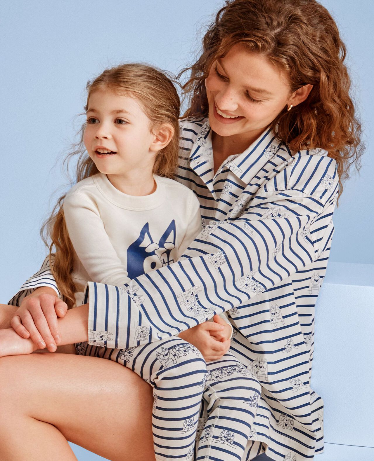 Women's Bluey Long Sleeve Poplin Pajama Set