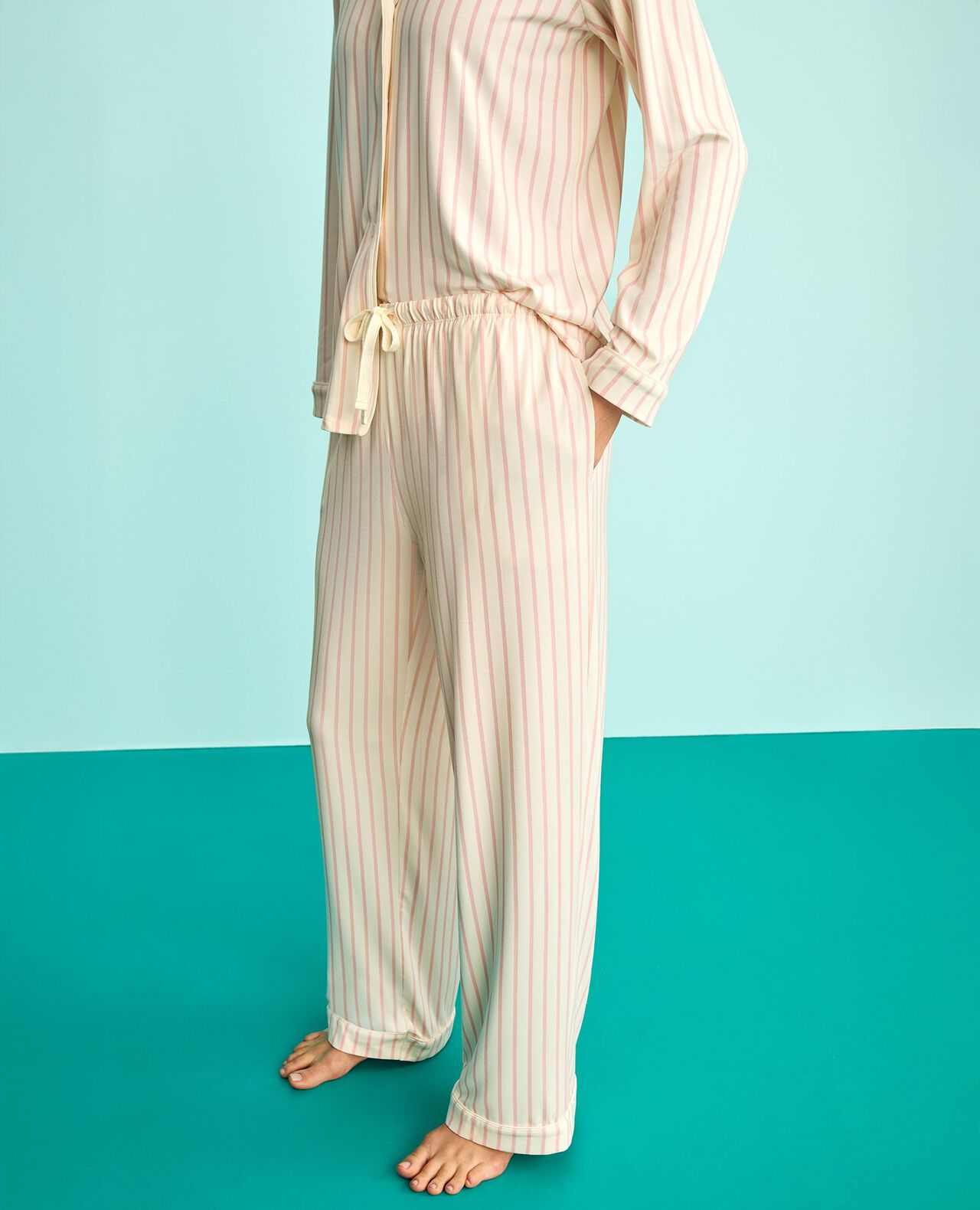 Women's Long Sleeve HannaSoft™ Pajama Set - Image 5