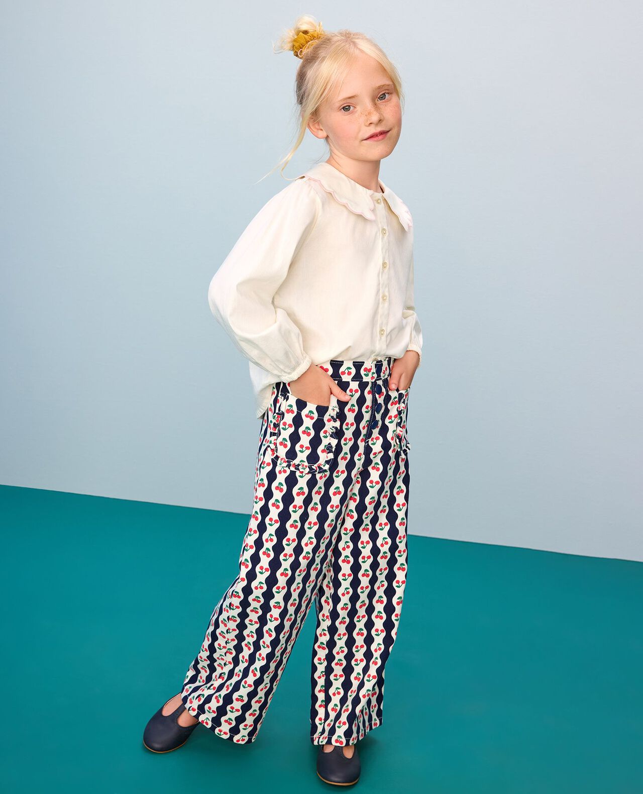 Long-Sleeve Collared Twill Top - Image 4