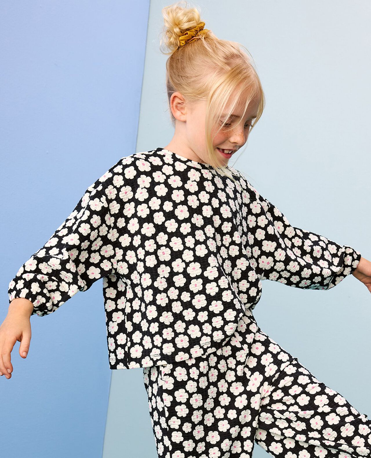 Balloon Sleeve Jacquard Top